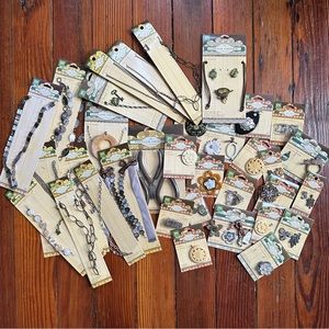 NWT Making Memories Vintage Groove Jill Schwartz jewelry making packs lot of 33